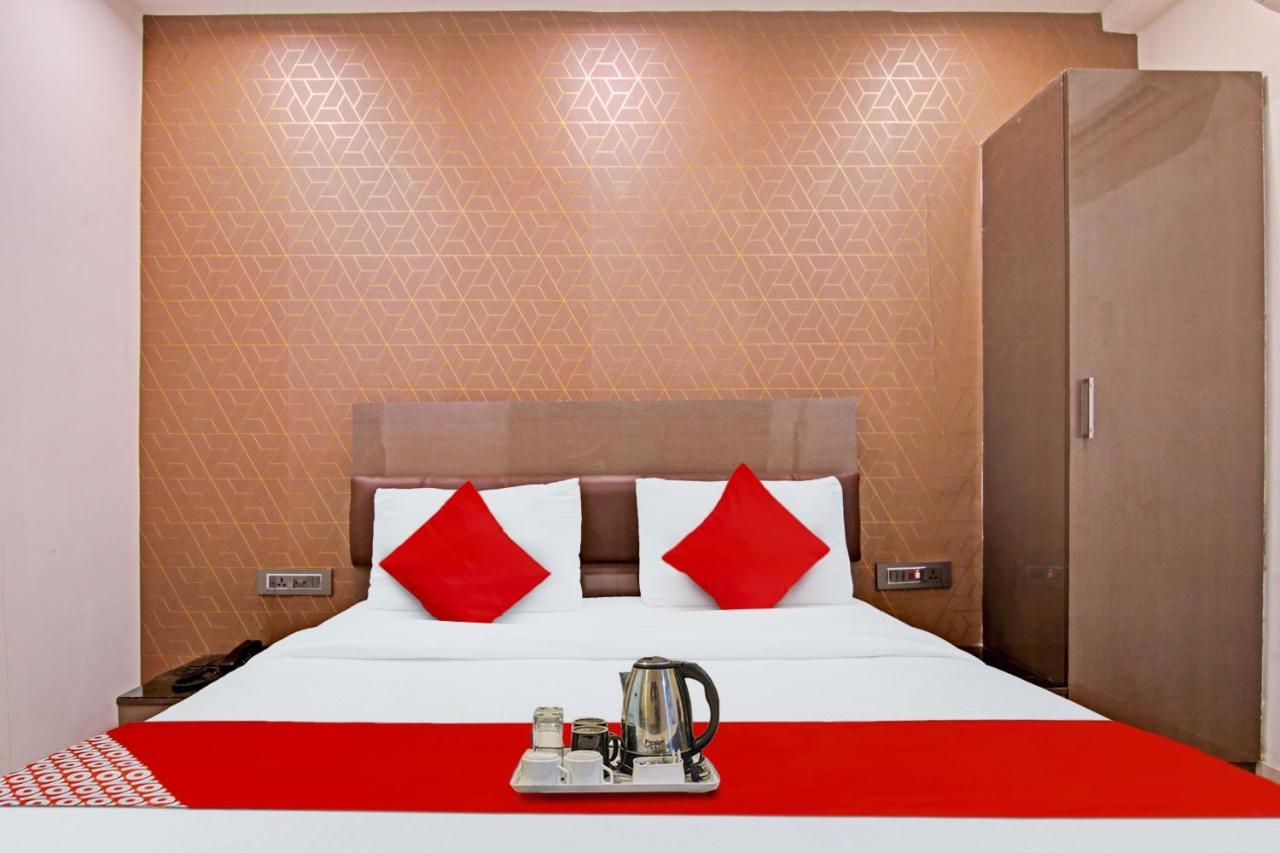 ניו דלהי Hotel 19 West מראה חיצוני תמונה
