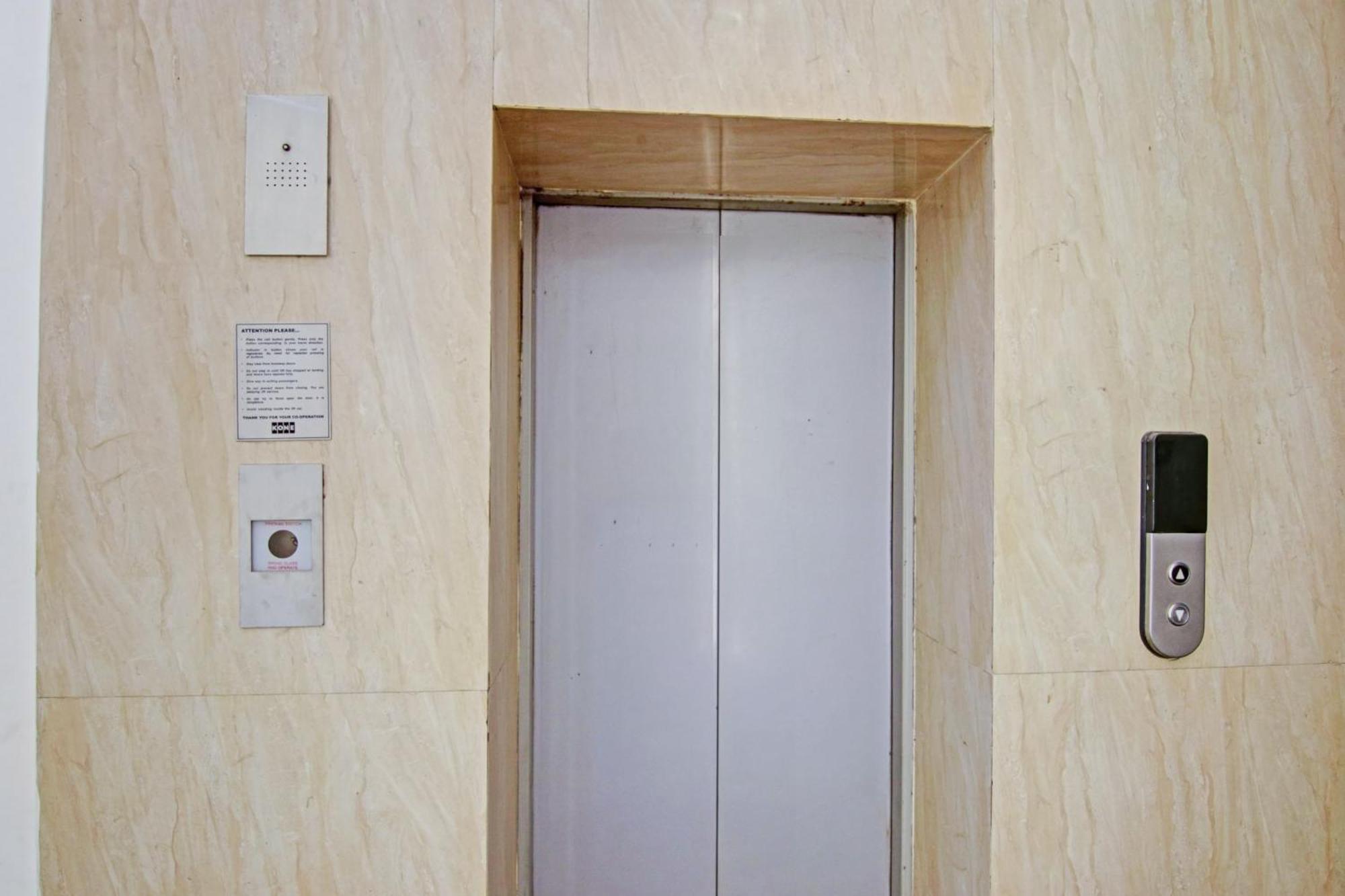 ניו דלהי Hotel 19 West מראה חיצוני תמונה